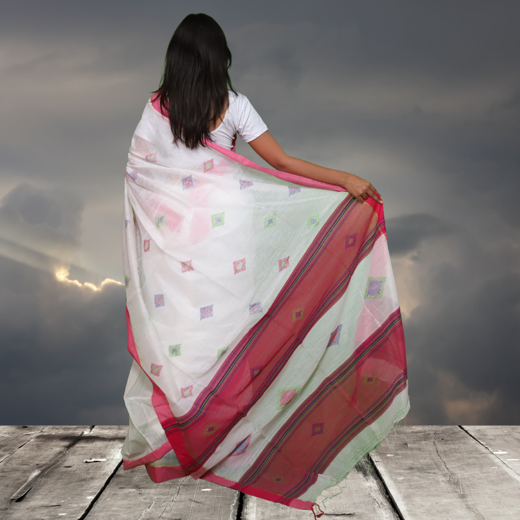 Handloom Cotton Silk saree - White colour - Image 4